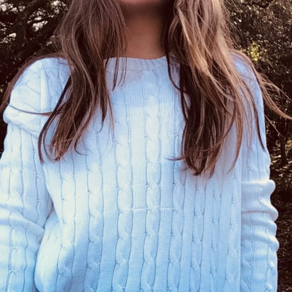 Brandy Melville Sweaters - BRANDY MELVILLE White Crewneck